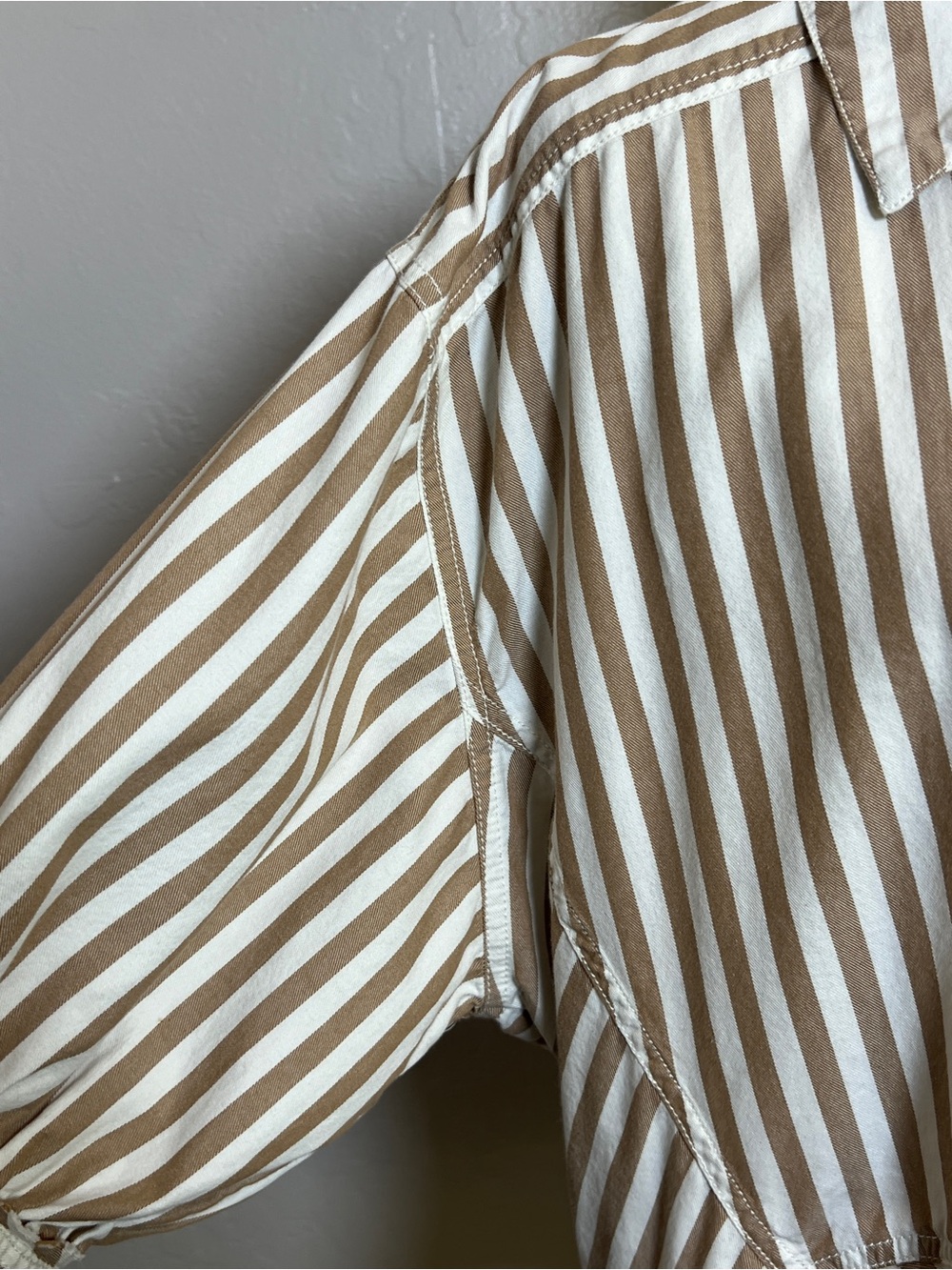 FREE PEOPLE Women’s Size S Striped Bailey Ruffle Hem Button-Up Cropped Shirt - Picture 5 of 16